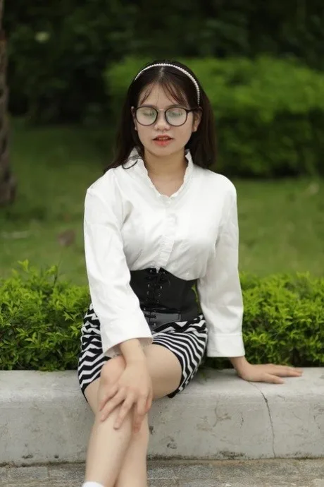 Featured thumbnail: BDSM Hậu Trường Diễn Thành Thật — Góc nhìn chi tiết Featured thumbnail: BDSM Hậu Trường Diễn Thành Thật — Góc nhìn chi tiết